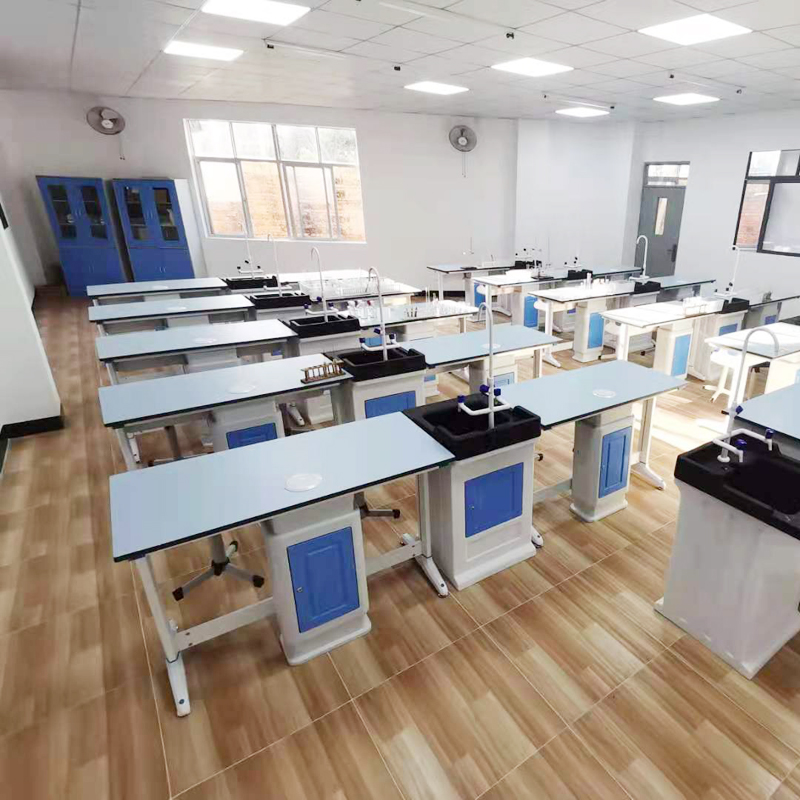 <b>化学实验桌</b>